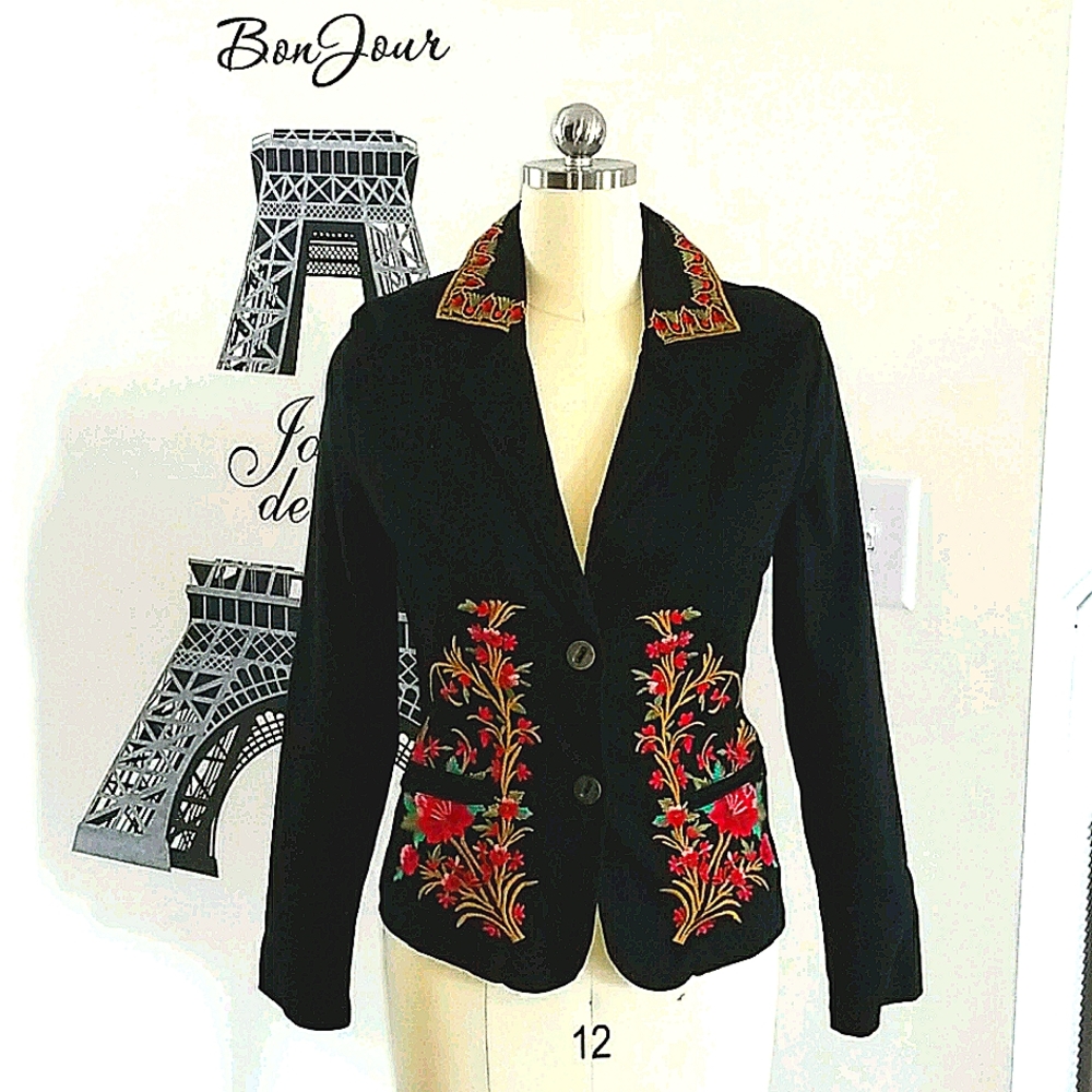 New..WE... black embroidered... fitted jacket